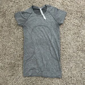 Lululemon Swiftly Tech